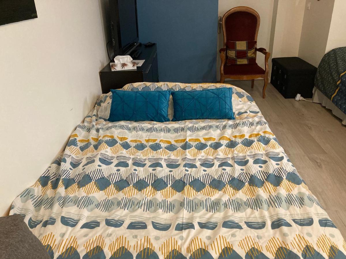 Une Chambre Chez Nous, A 12 Minutes De Paris مالاكوف المظهر الخارجي الصورة